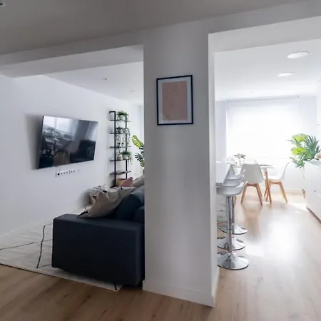 Apartamento Lujoso Entre 2 Playas Con Garaje, Wifi Gijón