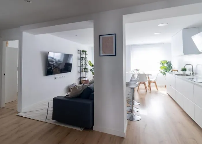 Apartment Lujoso Entre 2 Playas Con Garaje, Wifi Gijón