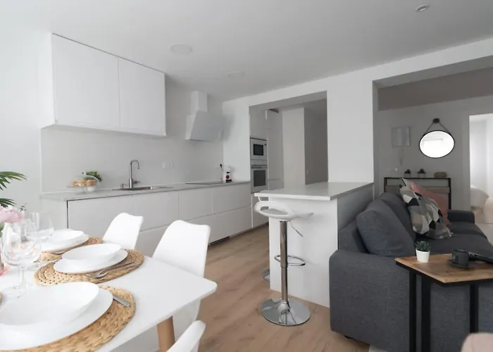 Lujoso Entre 2 Playas Con Garaje, Wifi Apartment *