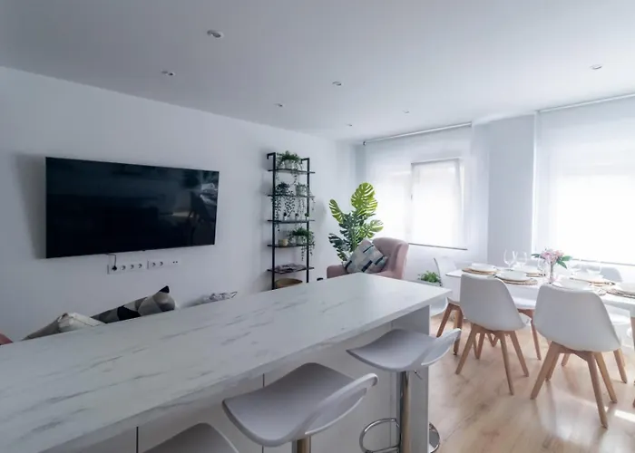 Lujoso Entre 2 Playas Con Garaje, Wifi Apartment