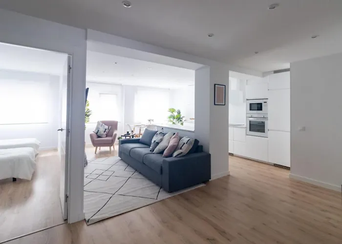 Apartment Lujoso Entre 2 Playas Con Garaje, Wifi